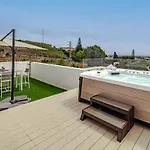 Amazing Penthouse Paraiso Pueblo And Hottub Rdr498 * Estepona
