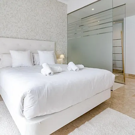 Amazing Penthouse Paraiso Pueblo And Hottub Rdr498 * Estepona