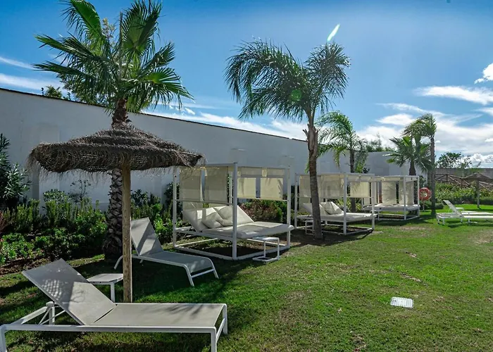 Amazing Penthouse Paraiso Pueblo And Hottub Rdr498 Apartment Estepona