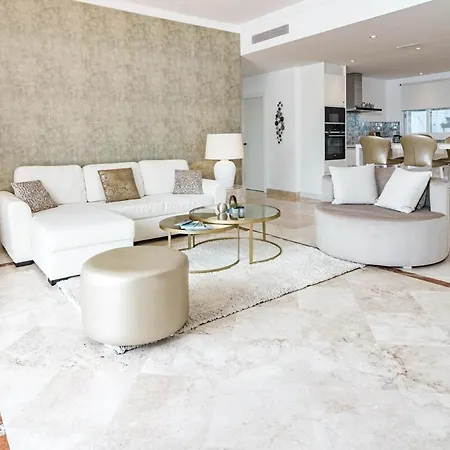 Amazing Penthouse Paraiso Pueblo And Hottub Rdr498 * Estepona